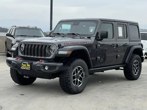 Granite Crystal Metallic Clearcoat 2025 Jeep Wrangler Rubicon