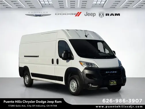 Bright White Clearcoat 2025 RAM ProMaster 2500 Tradesman