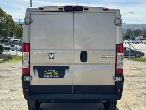 Sandstone Pearl-Coat Exterior Paint 2026 RAM ProMaster 1500 Tradesman