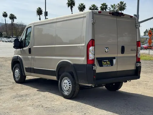 Sandstone Pearl-Coat Exterior Paint 2026 RAM ProMaster 1500 Tradesman