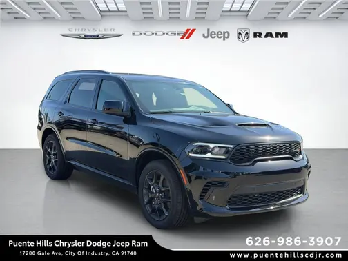 Diamond Black Clear-Coat Exterior Paint 2026 Dodge Durango GT HEMI V8