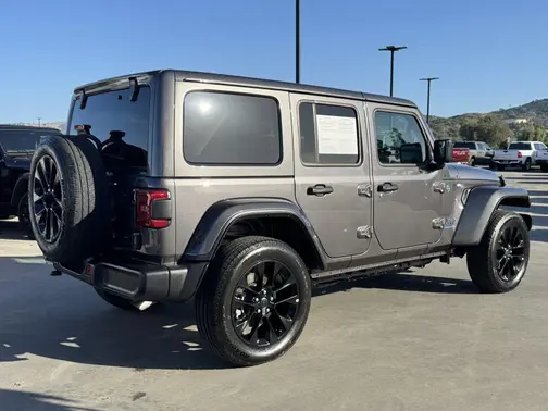 Granite Crystal Metallic Clearcoat 2025 Jeep Wrangler 4xe Sahara