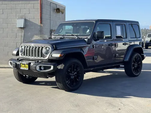 Granite Crystal Metallic Clearcoat 2025 Jeep Wrangler 4xe Sahara