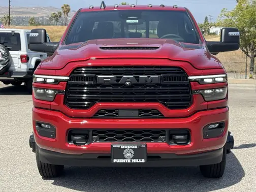 Molten Red Pearl-Coat Exterior Paint 2026 RAM 3500 Laramie