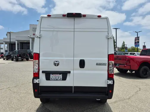 WHITE 2026 RAM ProMaster 2500
