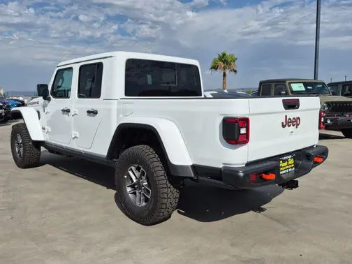 Bright White Clear-Coat Exterior Paint 2026 Jeep Gladiator Mojave X