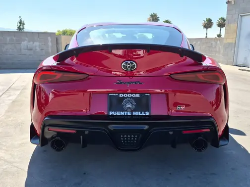 Renaissance Red 2.0 2026 Toyota GR Supra 3.0 Premium