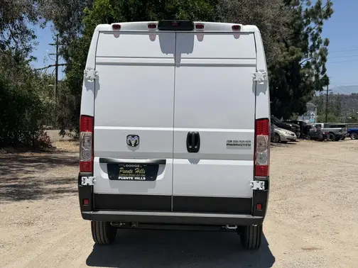 Bright White Clear-Coat Exterior Paint 2026 RAM ProMaster 2500 Tradesman
