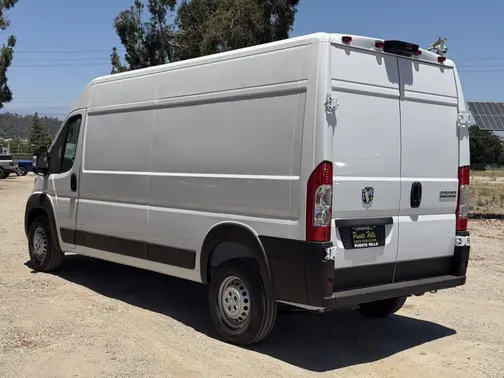 Bright White Clear-Coat Exterior Paint 2026 RAM ProMaster 2500 Tradesman