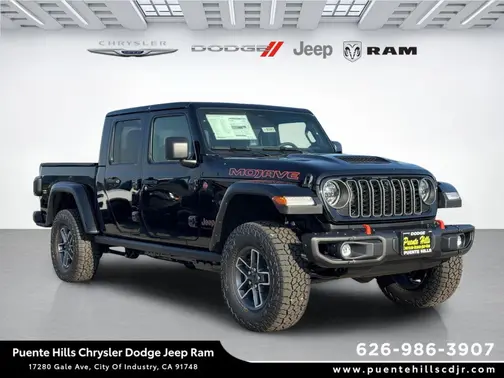 Black Clear-Coat Exterior Paint 2026 Jeep Gladiator Mojave X