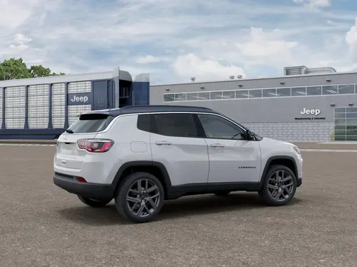 Bright White Clear-Coat Exterior Paint 2026 Jeep Compass Limited
