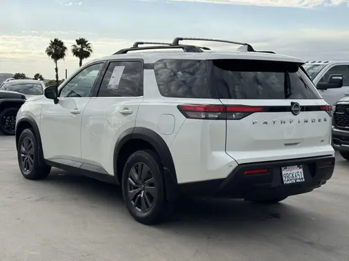 Pearl White Tricoat 2022 Nissan Pathfinder SV