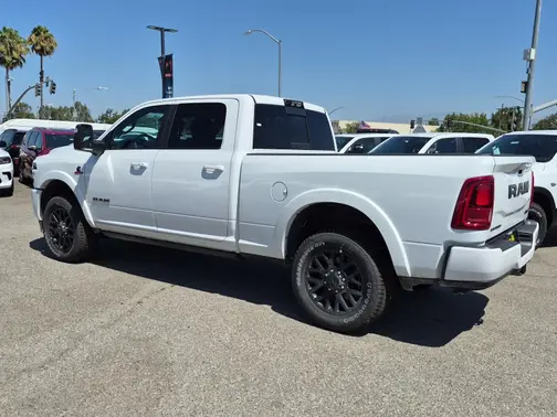Bright White Clear-Coat Exterior Paint 2026 RAM 3500 Limited