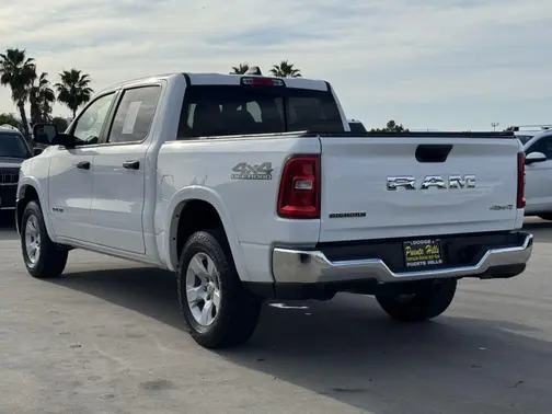 Bright White Clearcoat 2025 RAM 1500 Big Horn