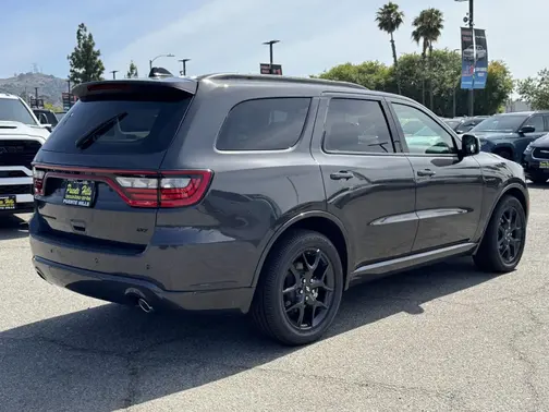 Vapor Gray Exterior Paint 2026 Dodge Durango GT HEMI V8