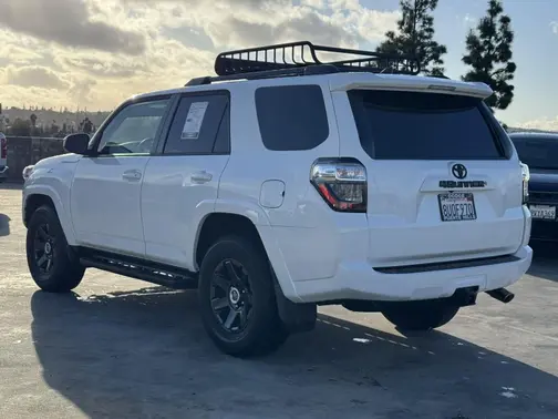 Super White 2021 Toyota 4Runner Trail Edition
