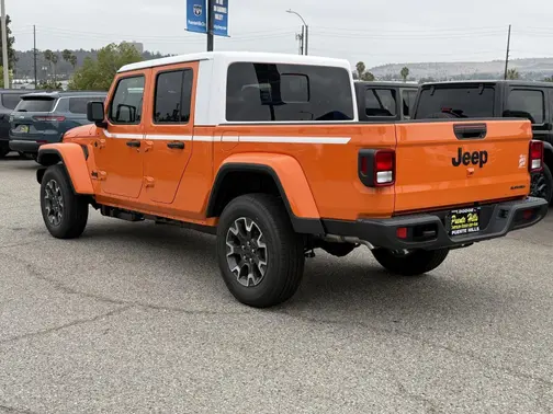 Joose Exterior Paint 2026 Jeep Gladiator SPORT