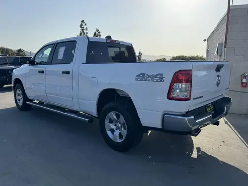 Bright White Clearcoat 2023 RAM 1500 Big Horn