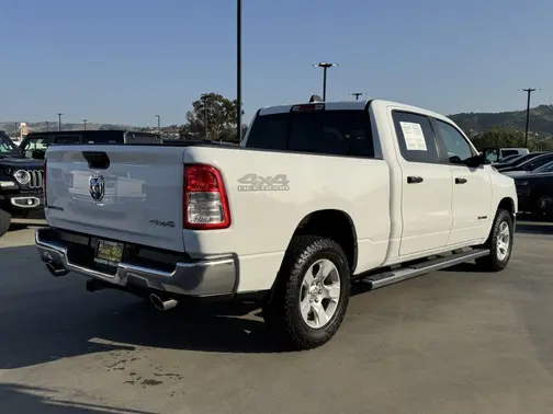 Bright White Clearcoat 2023 RAM 1500 Big Horn