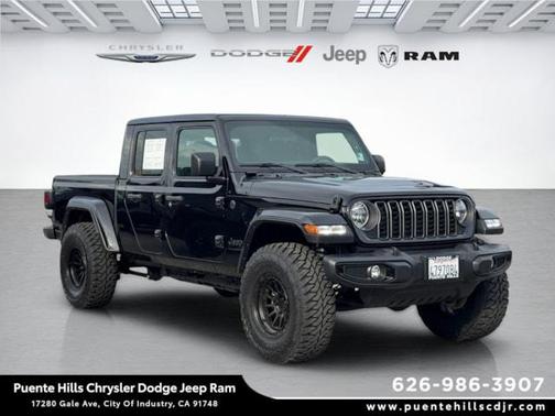 2024 Jeep Gladiator Nighthawk