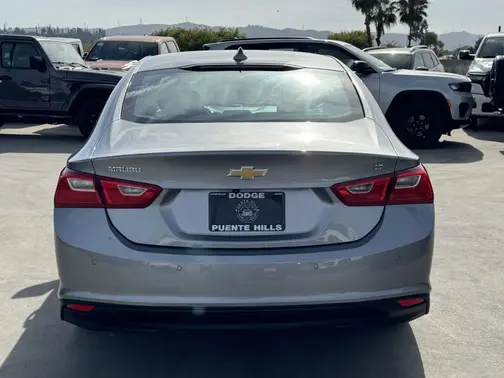 Sterling Gray Metallic 2025 Chevrolet Malibu LT