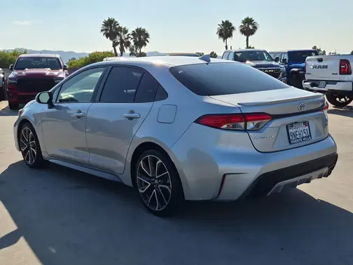 Classic Silver Metallic 2022 Toyota Corolla SE