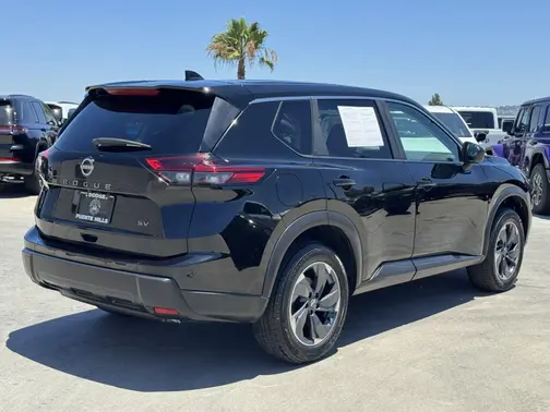 BLACK 2024 Nissan Rogue SV