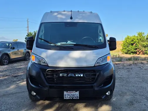 Bright White Clearcoat 2026 RAM ProMaster 2500 Tradesman