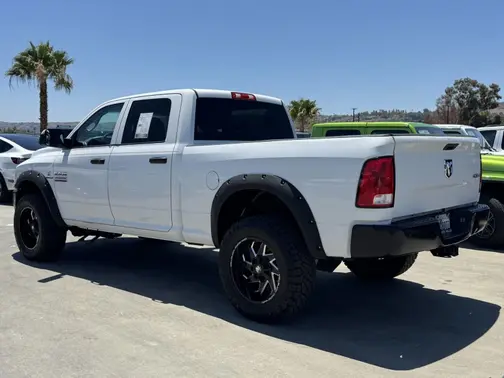 Bright White Clearcoat 2016 RAM 3500 Tradesman