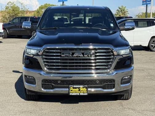 2025 RAM 1500 Laramie Crew Cab 4x4 57' Box