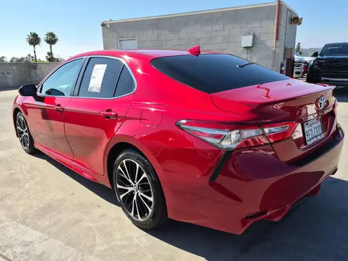 Supersonic Red 2019 Toyota Camry