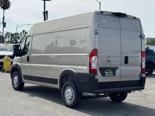 Sandstone Pearl-Coat Exterior Paint 2026 RAM ProMaster 1500 Tradesman