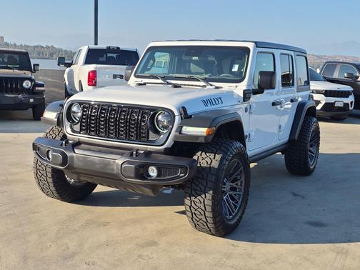 Bright White Clearcoat 2025 Jeep Wrangler 4xe Willys