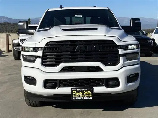 Bright White Clear-Coat Exterior Paint 2026 RAM 2500 Black Express