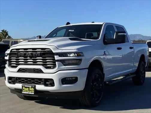 Bright White Clear-Coat Exterior Paint 2026 RAM 2500 Black Express