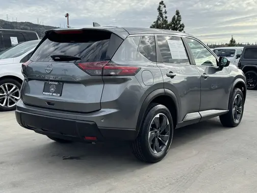 Gun Metallic 2025 Nissan Rogue SV