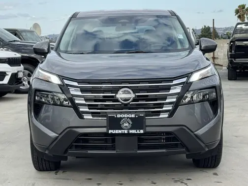 Gun Metallic 2025 Nissan Rogue SV