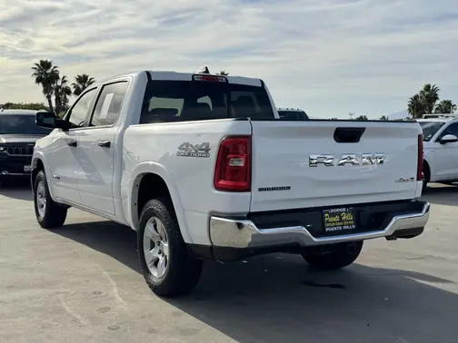 Bright White Clearcoat 2025 RAM 1500 Big Horn
