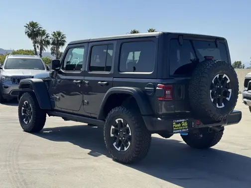 Granite Crystal Metallic Clearcoat 2025 Jeep Wrangler 4xe Rubicon