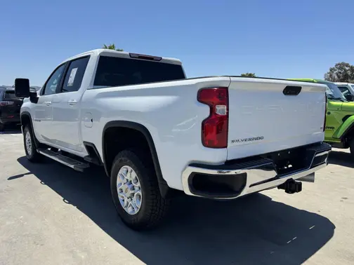 Summit White 2023 Chevrolet Silverado 2500 LT
