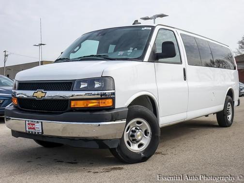 Summit White 2024 Chevrolet Express 3500 RWD 3500 Extended Wheelbase LT