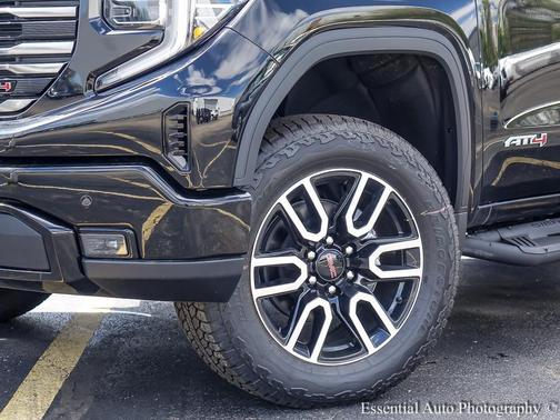Onyx Black 2026 GMC Sierra 1500 AT4