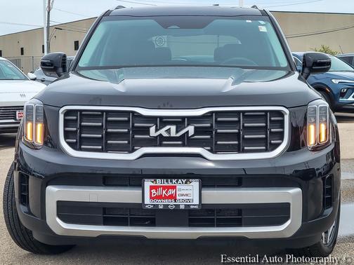 Ebony Black 2024 Kia Telluride S