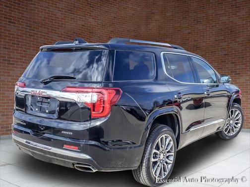 2020 GMC Acadia Denali