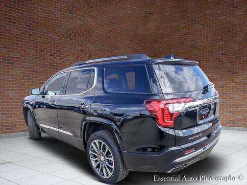 2020 GMC Acadia Denali