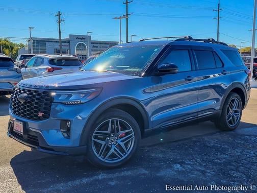2025 Ford Explorer ST