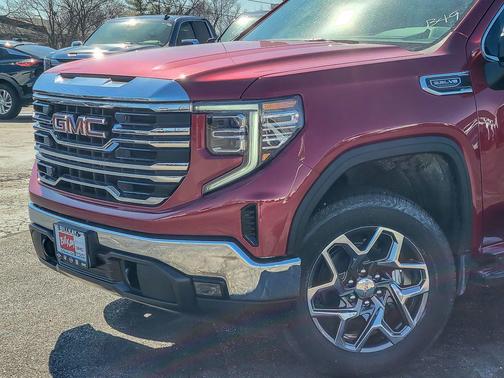 2026 GMC Sierra 1500 SLT