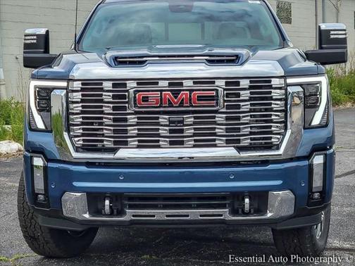 2025 GMC Sierra 2500 Denali