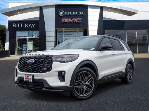 White Metallic 2025 Ford Explorer ST