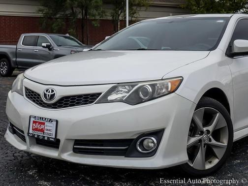 2014 Toyota Camry SE Sport